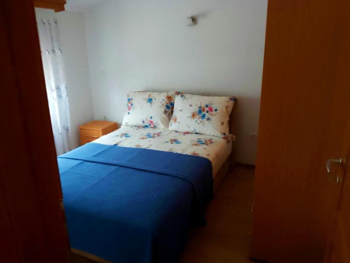 Apartman Josipa เปโรย ภายนอก รูปภาพ